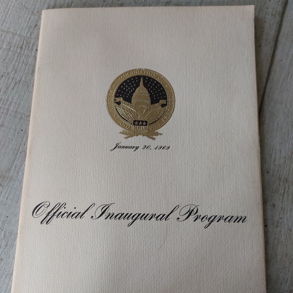 Official 1969 Richard M. Nixon Inaugural Program With The Inaugural Medal